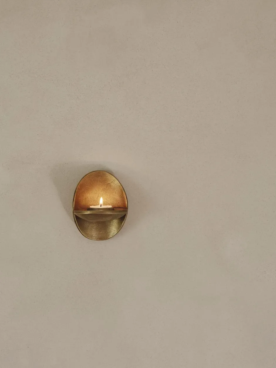 Agapé tuikkukuppi seinä, Brass finish