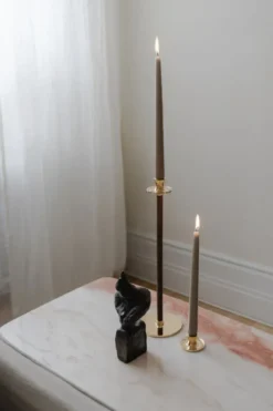Alto Basso kynttilänjalka , Kiinteä messinki