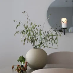 Ball maljakko sand, 20 cm