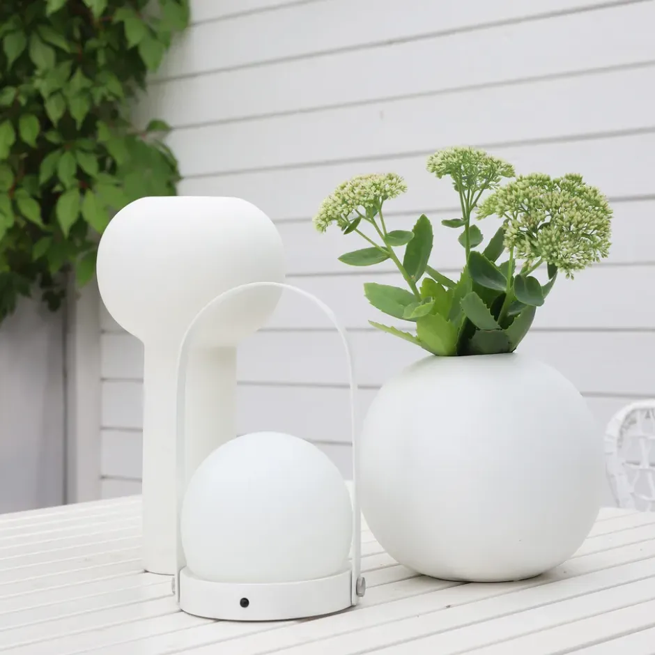 Ball maljakko white, 20 cm