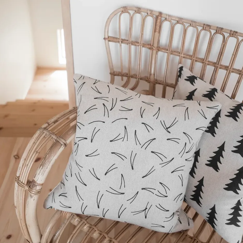 Barr-tyynynpäällinen, Luonnonvärinen-musta