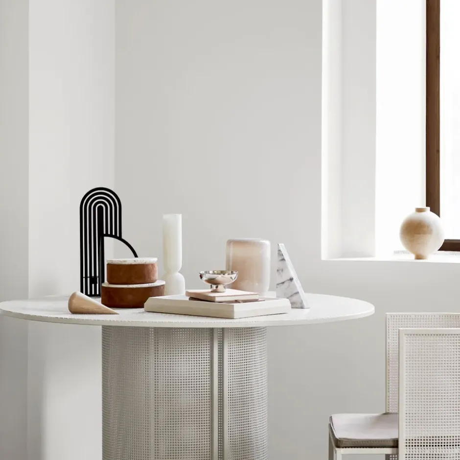 Bauhaus ruokapöytä, Beige