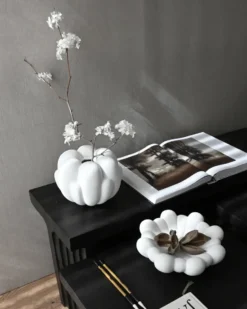 Bloom vaasi petit 22,5x24 cm, Bone white