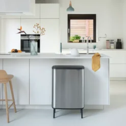 Bo touch bin high 60 L, Matta harjattu teräs