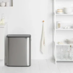 Bo touch bin 60 L, Mattaharjattu teräs