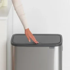 Bo touch bin 2x30 L, Mattaharjattu teräs