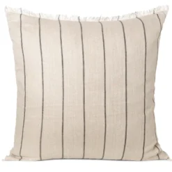 Calm tyyny camel-black, 78x78 cm