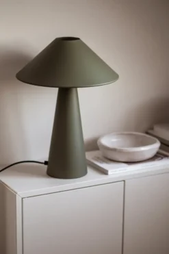 Cannes pöytävalaisin, Vihreä