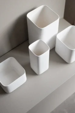 Cube ruukku small Ø 13 cm, Matte white