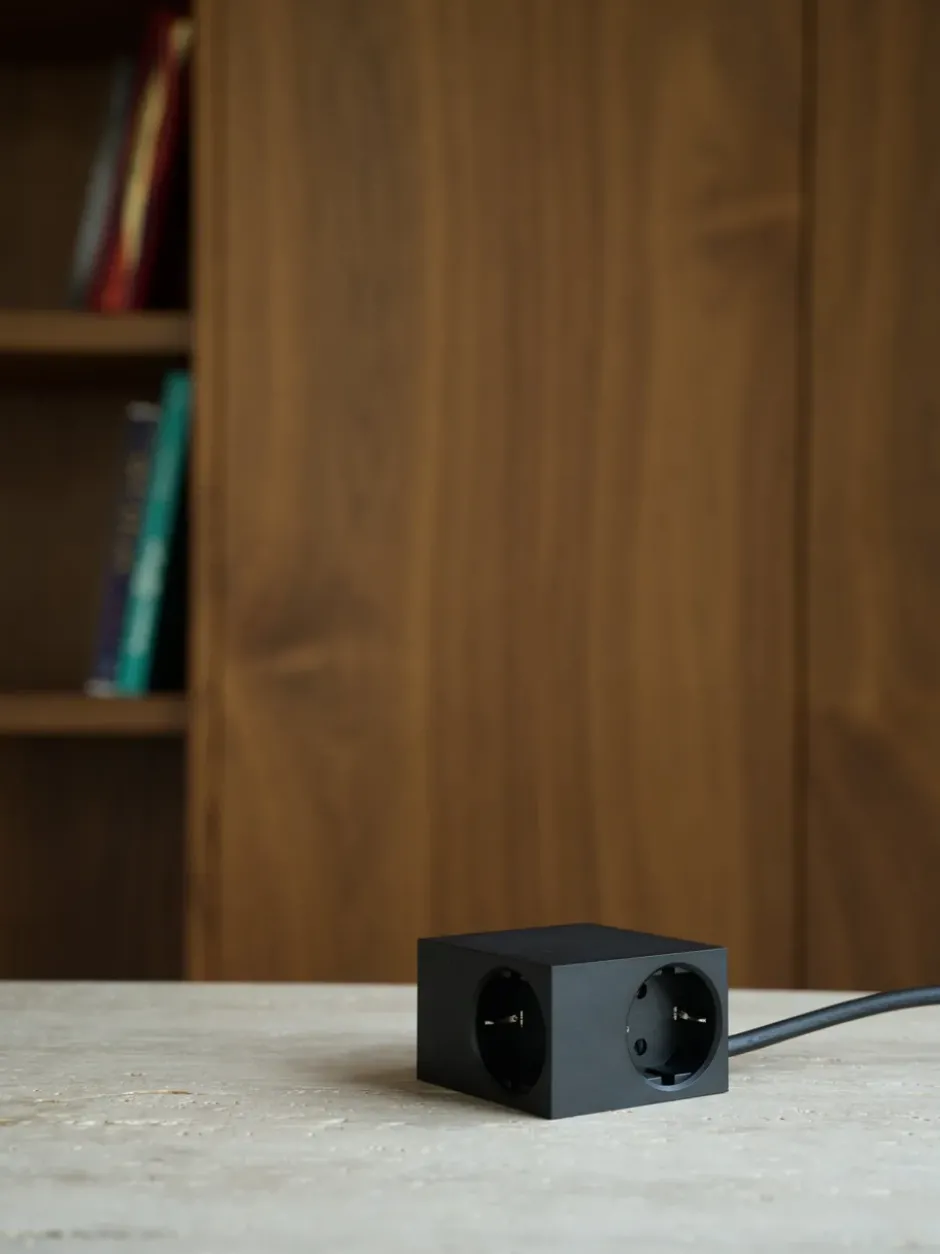 Cuboid haaroituspistorasia 2 m, Black