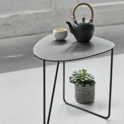 Curve Hippo -sivupöytä, L, Black-anthracite