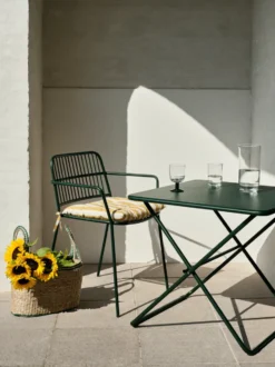 Eden pöytä 70 x 70 x 74 cm, Forest green