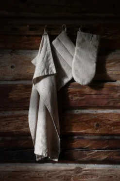 Ernst patakinnas raidallinen, Kola-beige