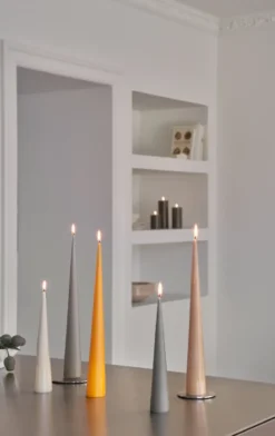 ester & erik -kartiokynttilä 37 cm, 2-pakkaus matta, 85 Mango