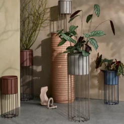 Fenja ruukku telineellä 2 kpl, Simply taupe