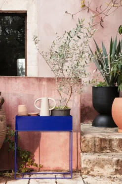 ferm LIVING istutuslaatikko Plant box, Bright blue