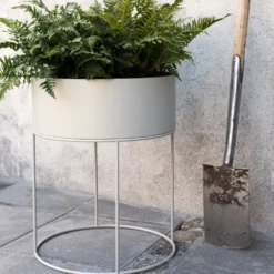Ferm Living plant box pyöreä, Cashmere