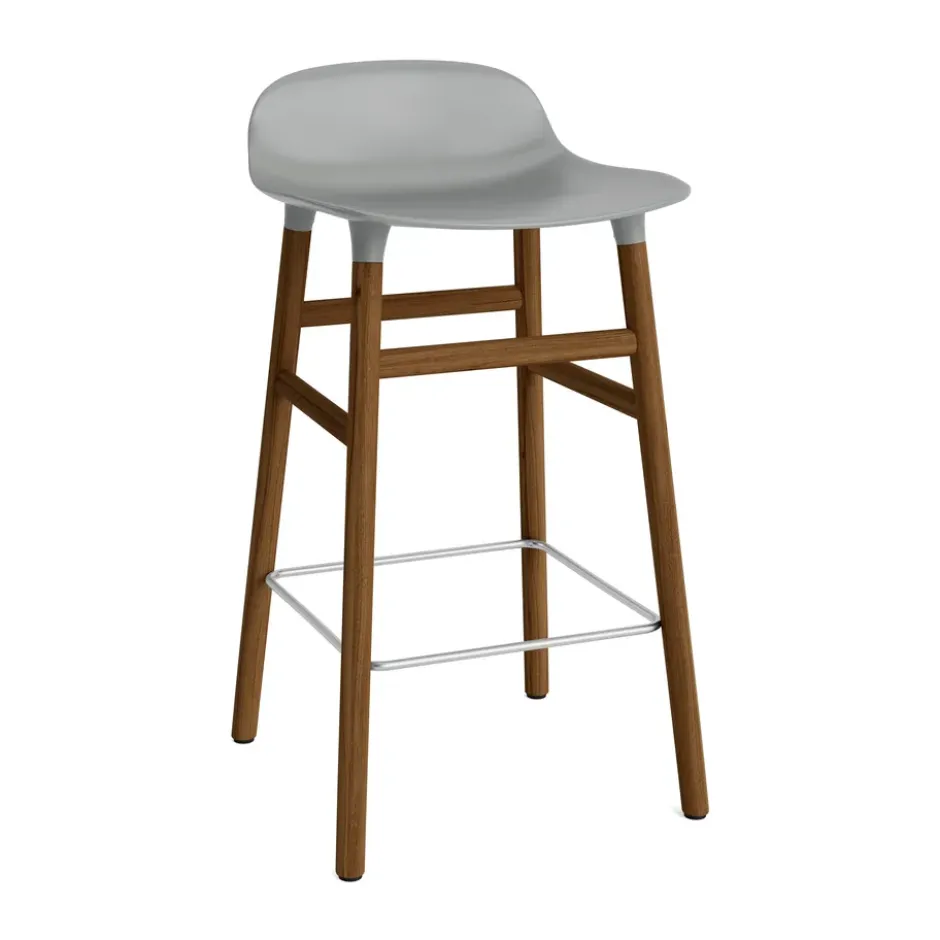 Form Chair baarijakkara pähkinäjalat, harmaa