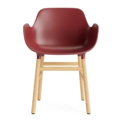 Form käsinojallinen tuoli, Red, tammijalat