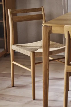 Fridhem ruokapöydäntuoli, Papercord-laquered oak