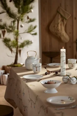 Hammershøi Christmas pöytäliina sand, 150x370 cm