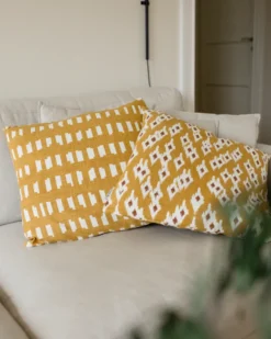 Ikat Block tyynynpäällinen 50x50 cm, Keltainen