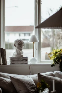 Iris 20 pöytävalaisin, Valkoinen