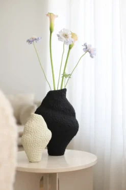 Isla maljakko 32 cm, Black