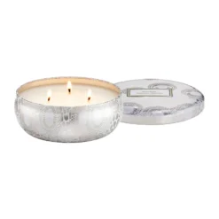 Japonica 3-wick Tin -tuoksukynttilä 40 tuntia, Mokara orvokki