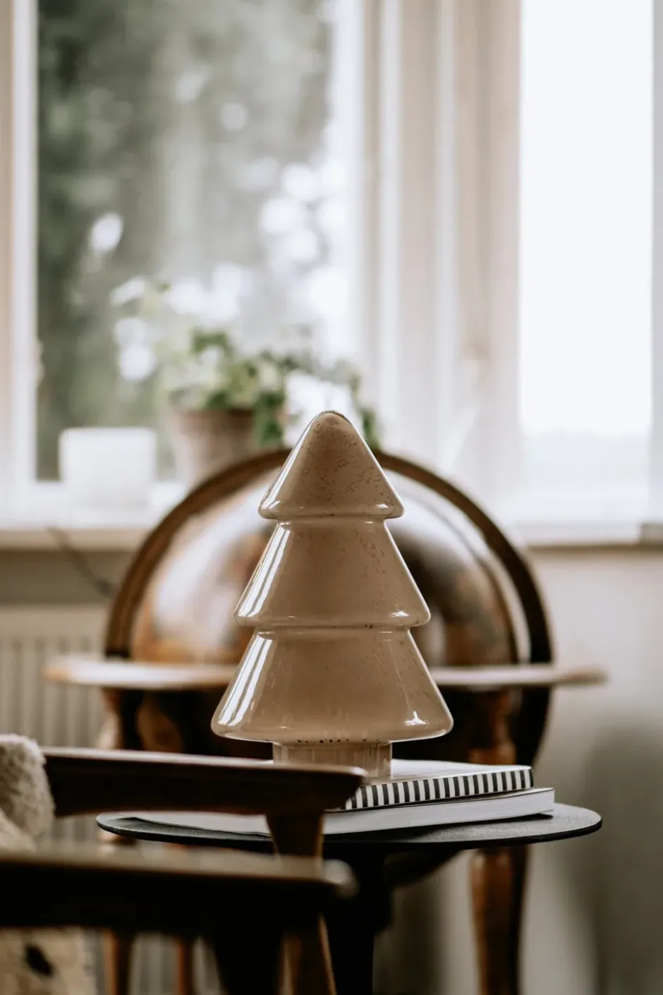 Kvist 20 -pöytävalaisin, Beige
