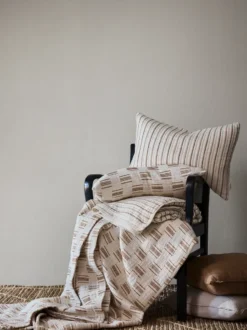 Lola tyynynpäällinen 40x60 cm, Off-white