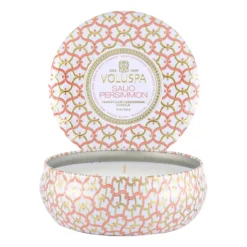 Maison Blanc 3-wick Tin tuoksukynttilä 40 tuntia, Saijo Persimmon