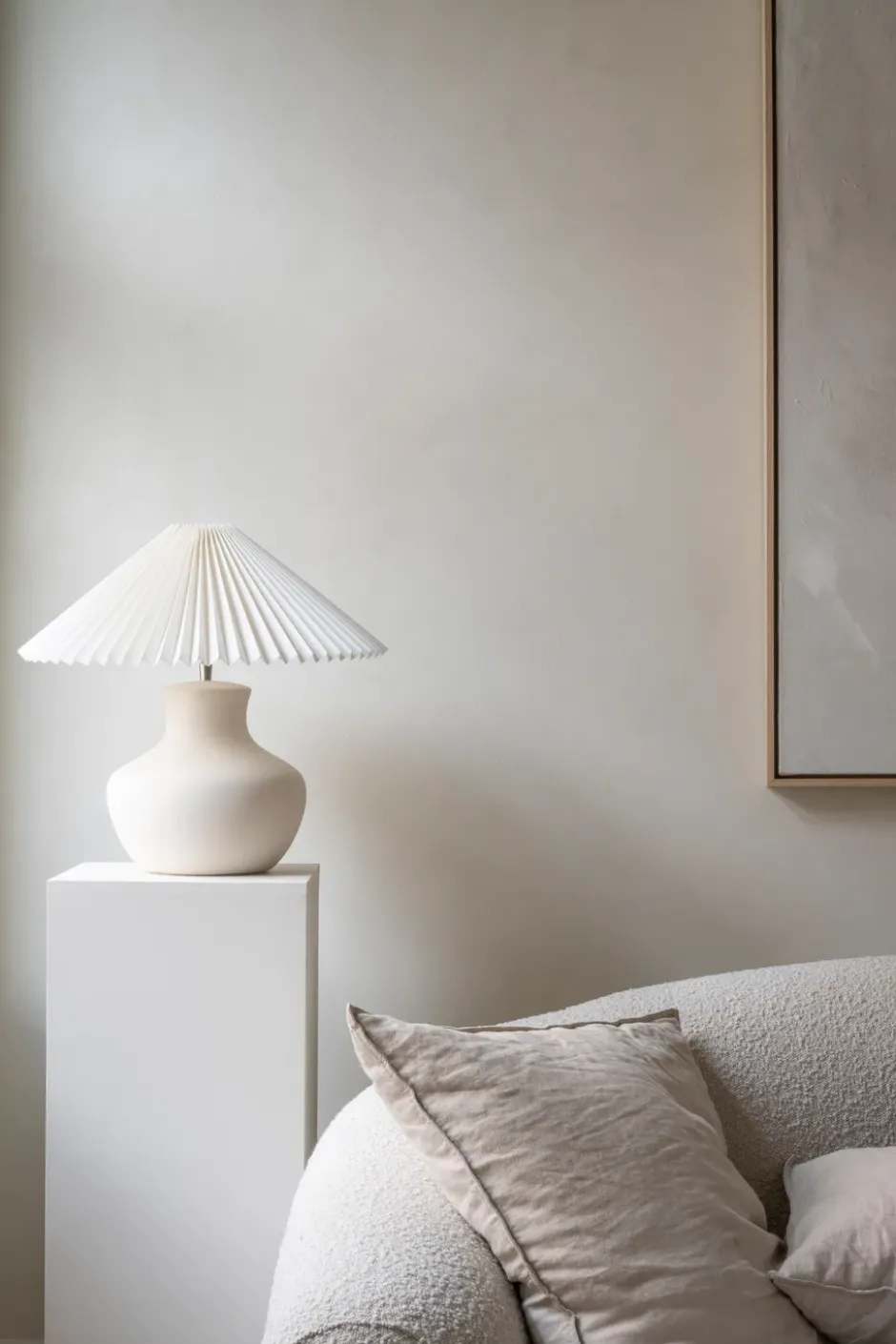 Mia lampunjalka 31 cm, White-ivory