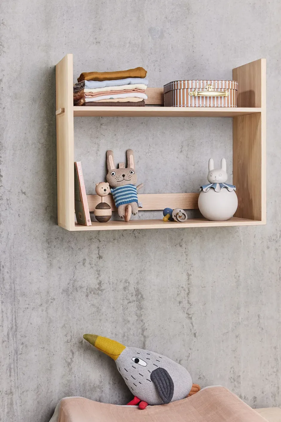 Rabbit yövalo, Offwhite-sininen