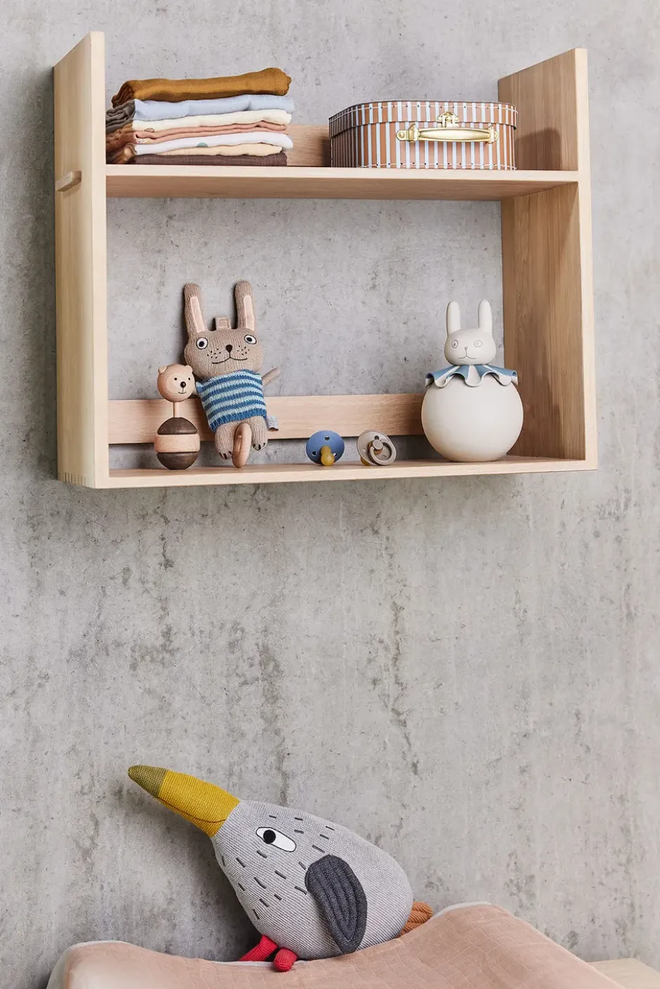 Rabbit yövalo, Offwhite-sininen