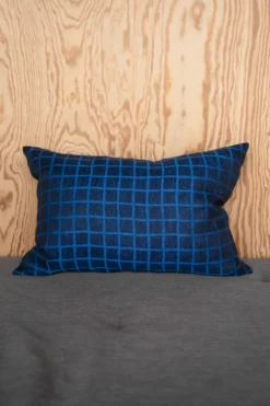 Rutig tyynynpäällinen 48 x 68 cm, Blue-black