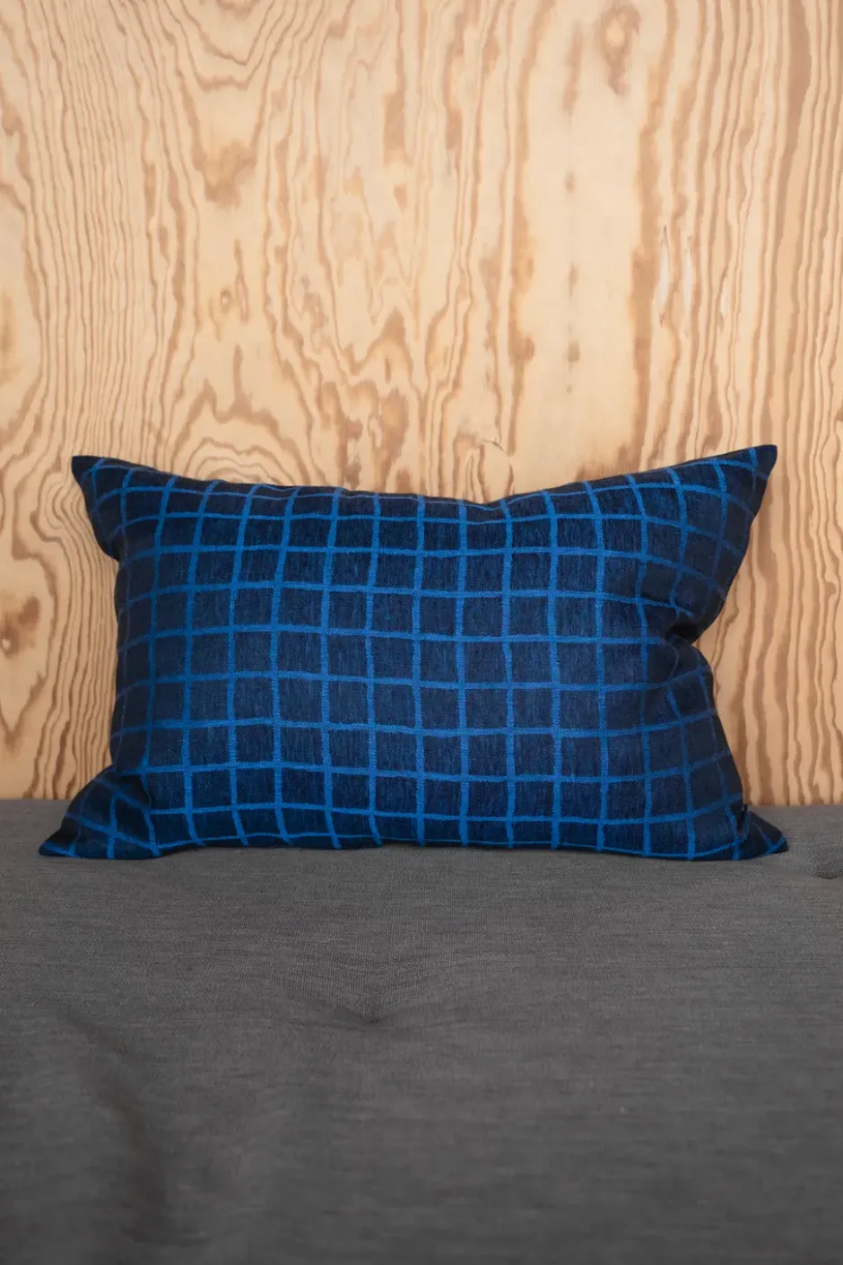 Rutig tyynynpäällinen 48 x 68 cm, Blue-black
