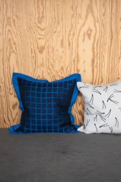 Rutig tyynynpäällinen 47 x 47 cm, Blue-black