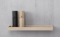 Shelf 11 seinähylly 44 cm, Lacquered oak