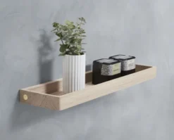 Shelf 11 seinähylly 44 cm, Lacquered oak