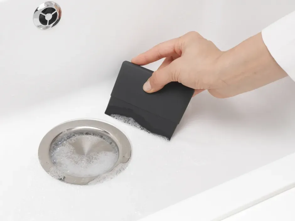 Sinkside tiskilasta, Tummanharmaa