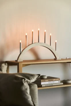 Sky adventtikynttilänjalka kaari 41 cm, Valkolaseroitu