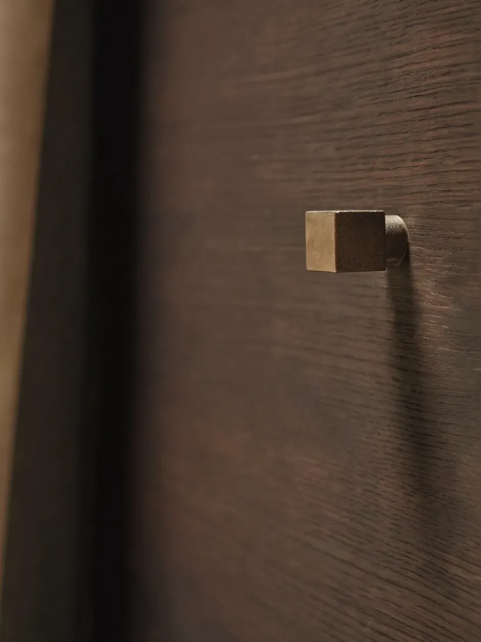 Square koukku small, Casted brass