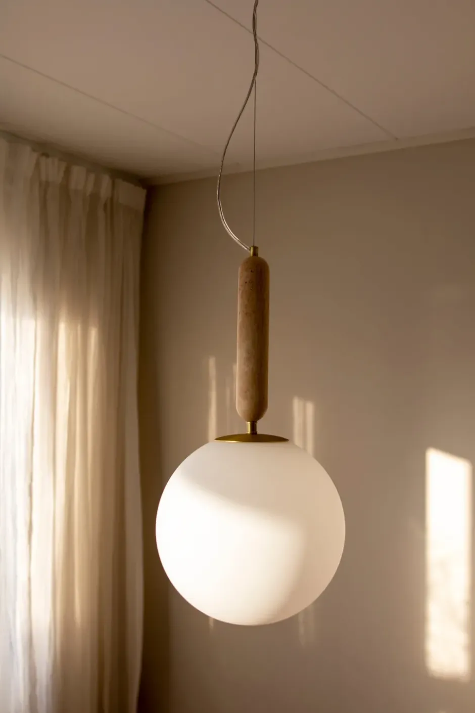 Torrano riippuvalaisin 30 cm, Travertiini