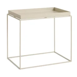 Tray Table keskikokoinen tarjoilupöytä, Lämmin beige, 40x60x54 cm