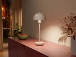 Vienda pöytävalaisin, Putty grey