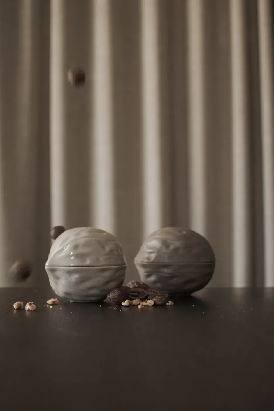 Walnut kulho kannella, Dust