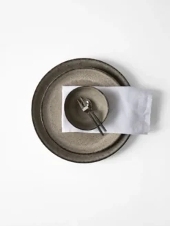 Washed linen servetti, Vaaleaksi valkaistu